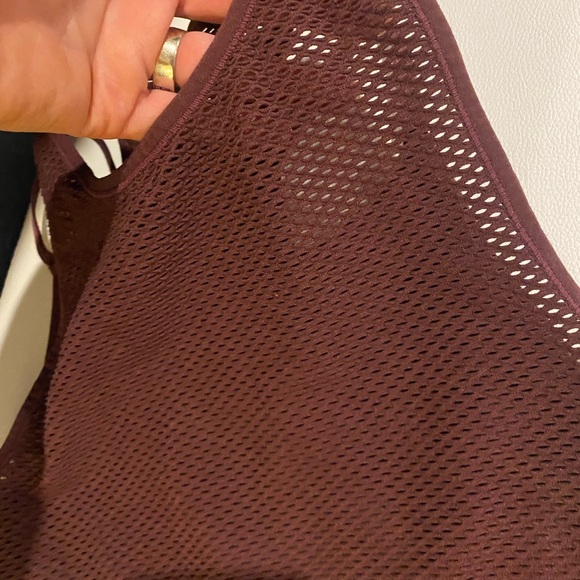 Target‎ Burgundy Mesh Tank Top/Athletic Top/Bra - Picture 5 of 6